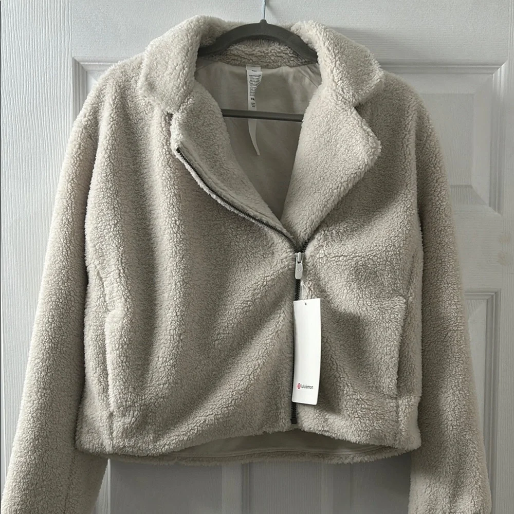 Lululemon textured fleece moto jacket! - Picture 1 of 4